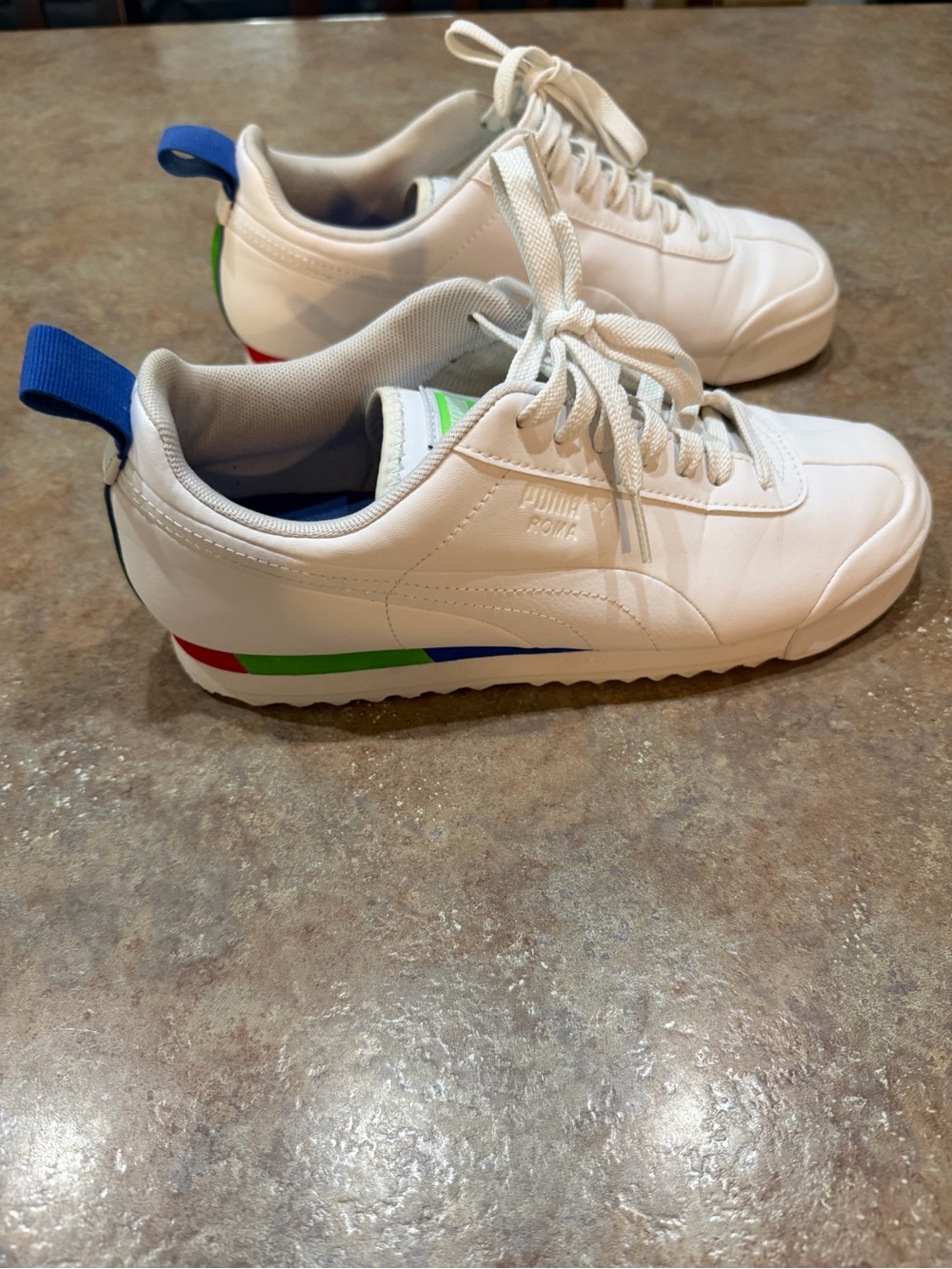 Women's Puma Roma TFS. Size 7